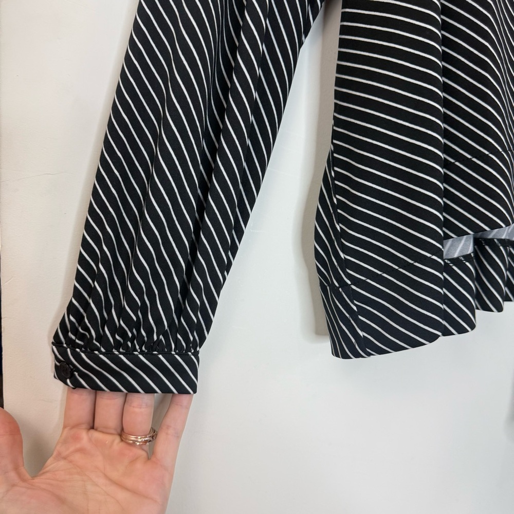 Laurie Felt Striped Oversized Tie Neck Balloon Sleeve Top Size Medium - Picture 5 of 9